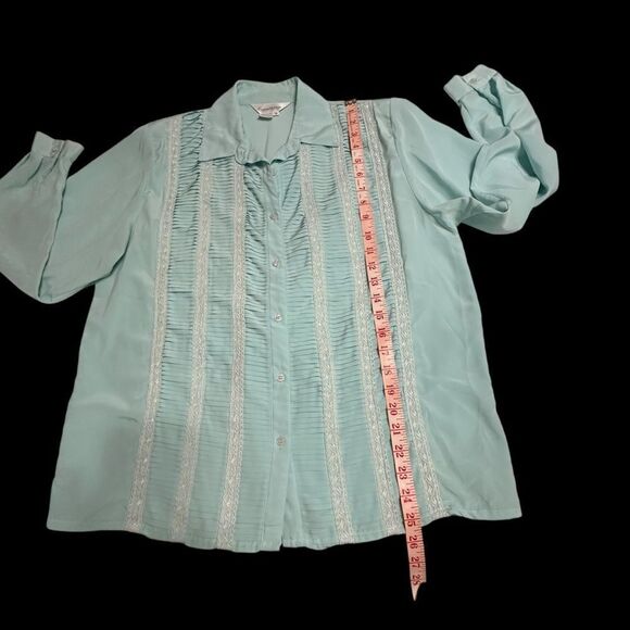 Vintage Susan Hutton Mint Green Pleat and lace detail long sleeve blouse size 14 - Picture 9 of 11